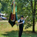 Fahnenträger Robin Klein